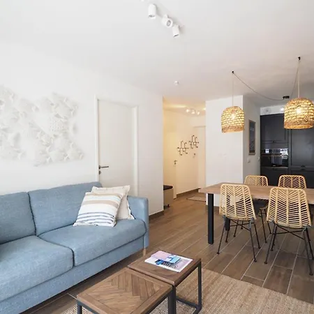 Appartement, Clim, Parking - 4 Pers. - Fr-1-874-7 Apartment Le Grau-du-Roi